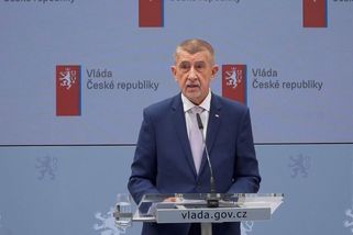 Pojede prezident na summit NATO? Tisková konference po jednání vlády - Novinky
